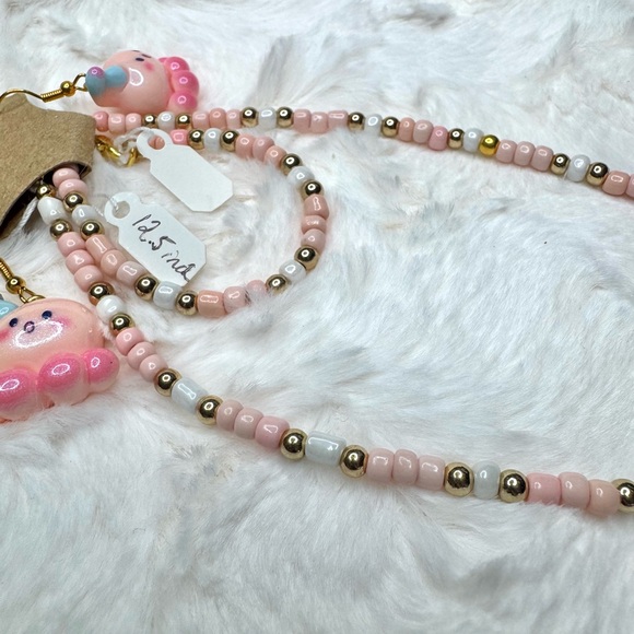 Pink Beaded Kids Necklace with Octopus, Bracelet and Earring Set - Picture 3 of 4